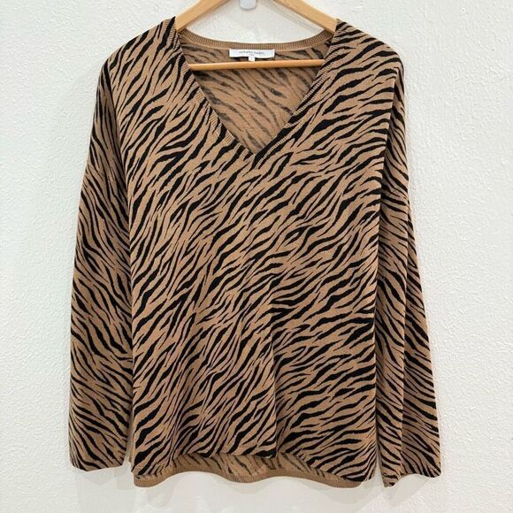 Gerard Darel Paris Womens Size 1 XL Brown Black Animal Print Wool V Neck Sweater - Picture 1 of 8